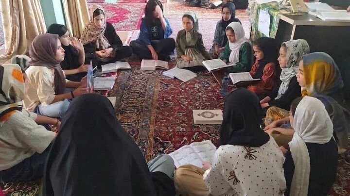 از مسجد روستا تا رقابت قرآنی؛ نوجوانان اسلام‌آبادغرب در «مدهامتان» درخشیدند