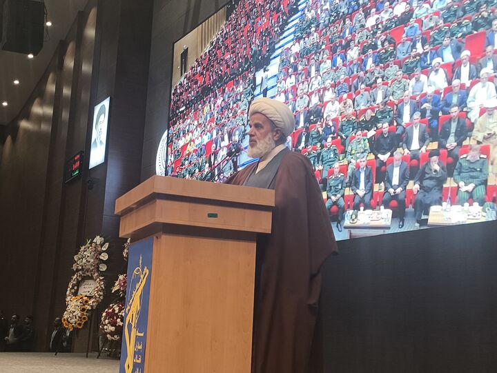 سپاه با تکیه بر ایمان و ولایت، مسیر اقتدار را طی کرده است