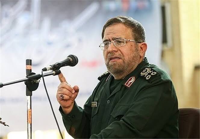 رزمندگان اسلام با آمادگی کامل از تنگه هرمز و جزایر جنوبی حفاظت می‌کنند