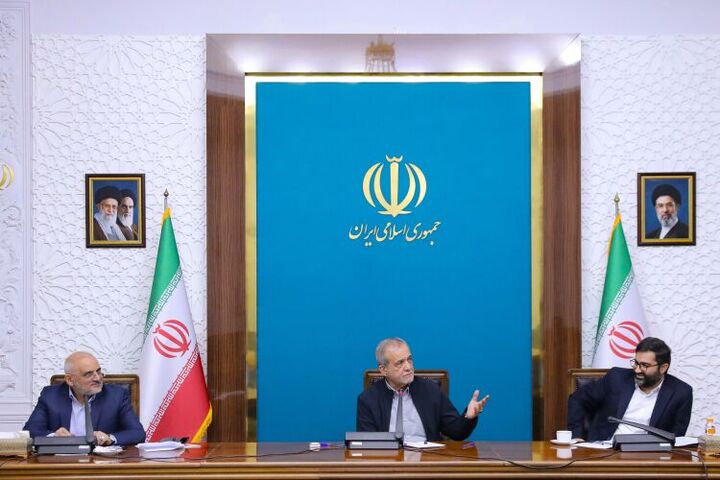 تأکید پزشکیان بر مدیریت تقاضا، مشارکت مردم و اجرای سریع طرح