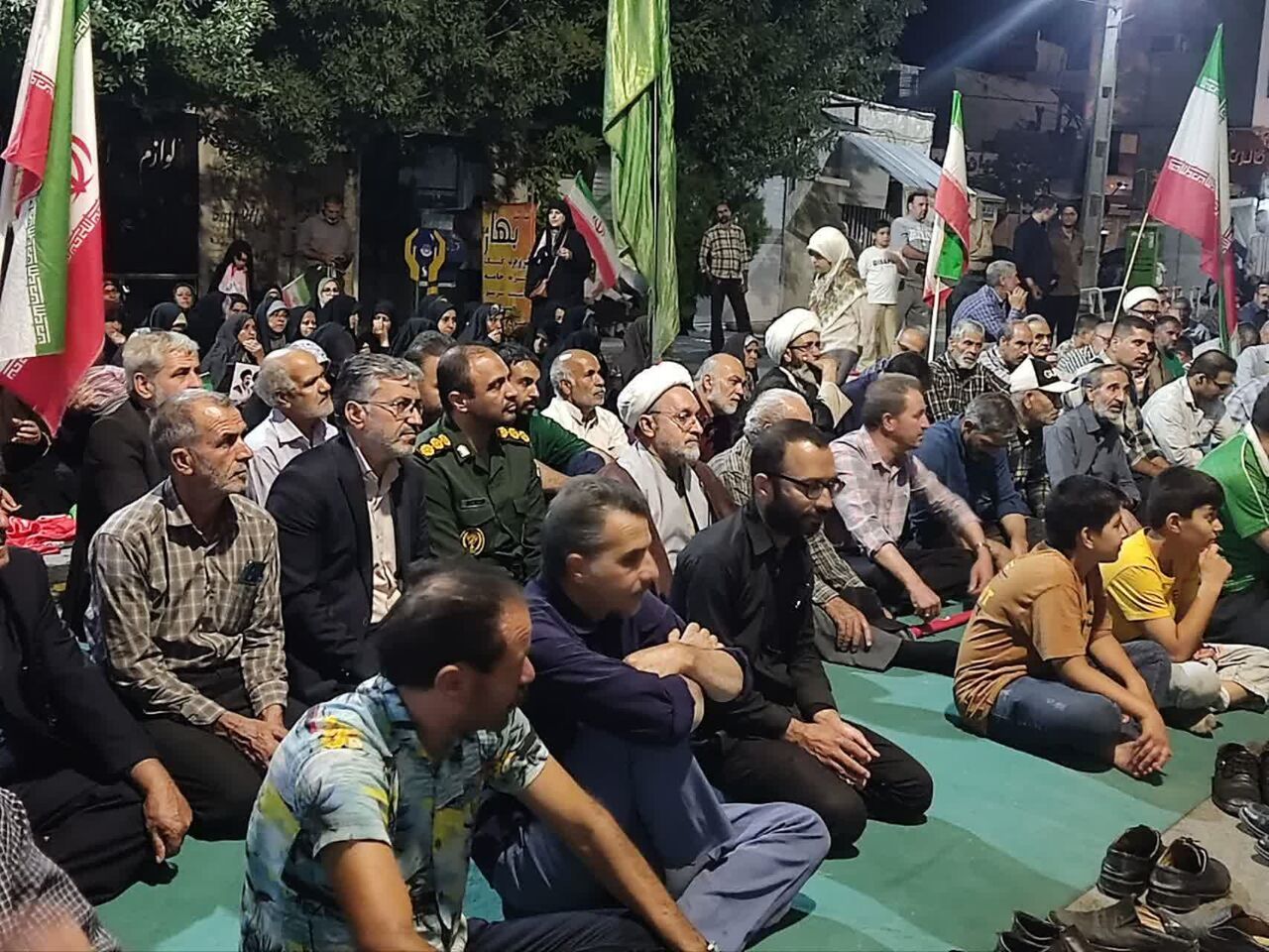 رونمایی از «قاب ماندگار» در شازند؛ فراخوان ثبت تصاویر حماسی مردم در جنگ تحمیلی سوم