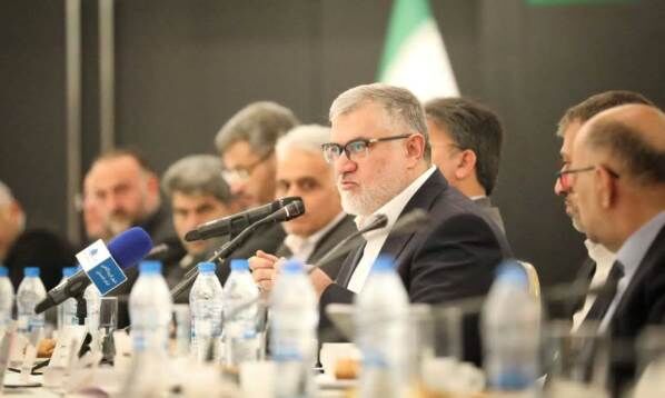 شهر فرودگاهی امام خمینی(ره) ظرفیت تبدیل‌ به قطب لجستیک و سرمایه‌گذاری کشور را دارد