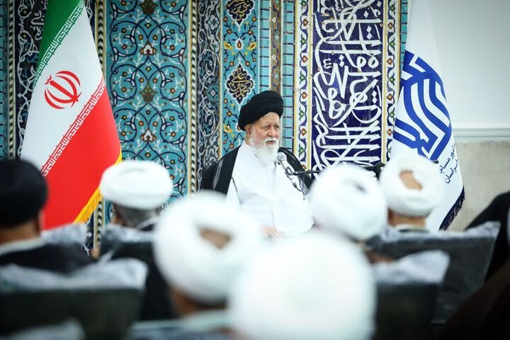 مدیریت تجمعات برای جلوگیری از سوءاستفاده دشمن ضروری است