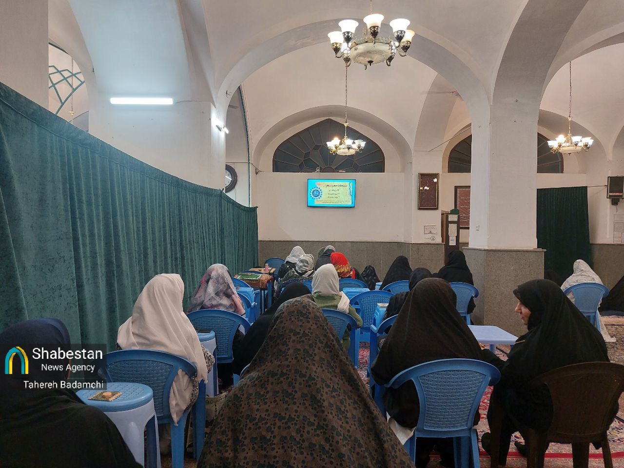 سلاح تبیین در دست جوانان مسجدی نقاب از چهره فتنه‌گران برداشت