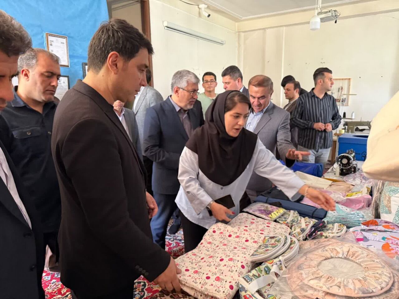روایت تلاش مددجویان ندای مریم در سنندج؛ از کارگاه کوچک تا رؤیای خودکفایی