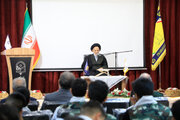 جوانان باید ماهیت سلطه‌طلبی دشمن را بشناسند