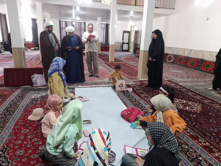 از آموزش قرآن تا بندگی/ تربیت ۳۰ نونهال و نوجوان با محوریت مسجد