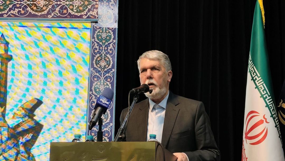 صالحی: با دیپلماسی فرهنگی، پیام هویت و حماسه ایران را به جهان منتقل می‌کنیم