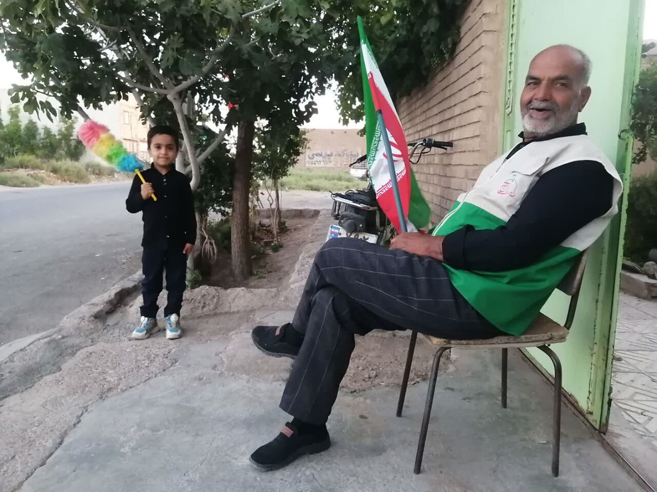 روایت پدر شهید «باقی»؛ از رنگ‌آمیزی مسجد تا پاسداری از مرز