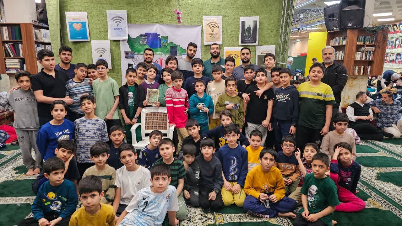 کانون «پیشگامان ظهور»؛ بستر شکوفایی استعدادهای زنان و خانواده