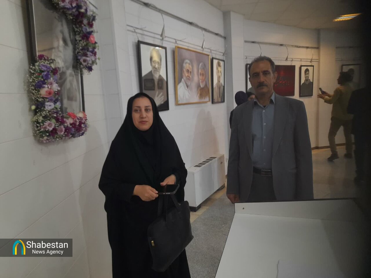 نمایشگاه طراحی تمثال شهدا در دورود برپا شد