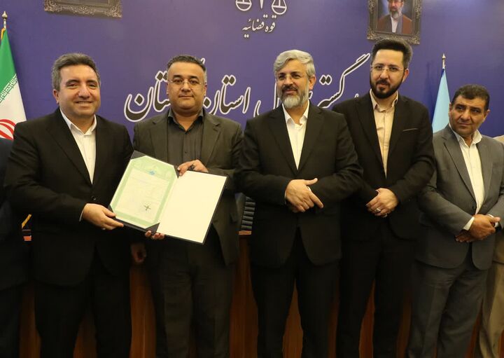 اهدای ١۵٠٠ فقره سند با حضور رئیس سازمان ثبت اسناد و املاک کشور