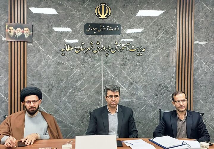 پیوند مسجد، مدرسه و خانواده به تربیت نسل آینده‌ساز کمک می‌کند