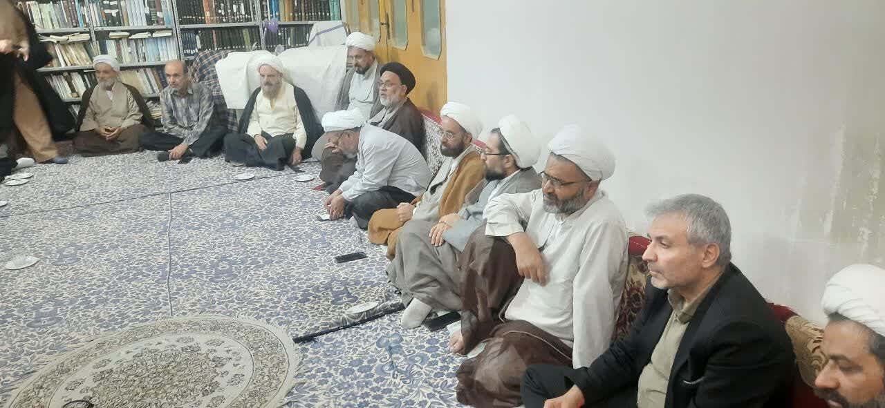 ضرورت انسجام‌بخشی به فعالیت‌های فرهنگی در حوزه عفاف و حجاب؛ «هیئت اندیشه‌ورز» در آران و بیدگل تشکیل می‌شود