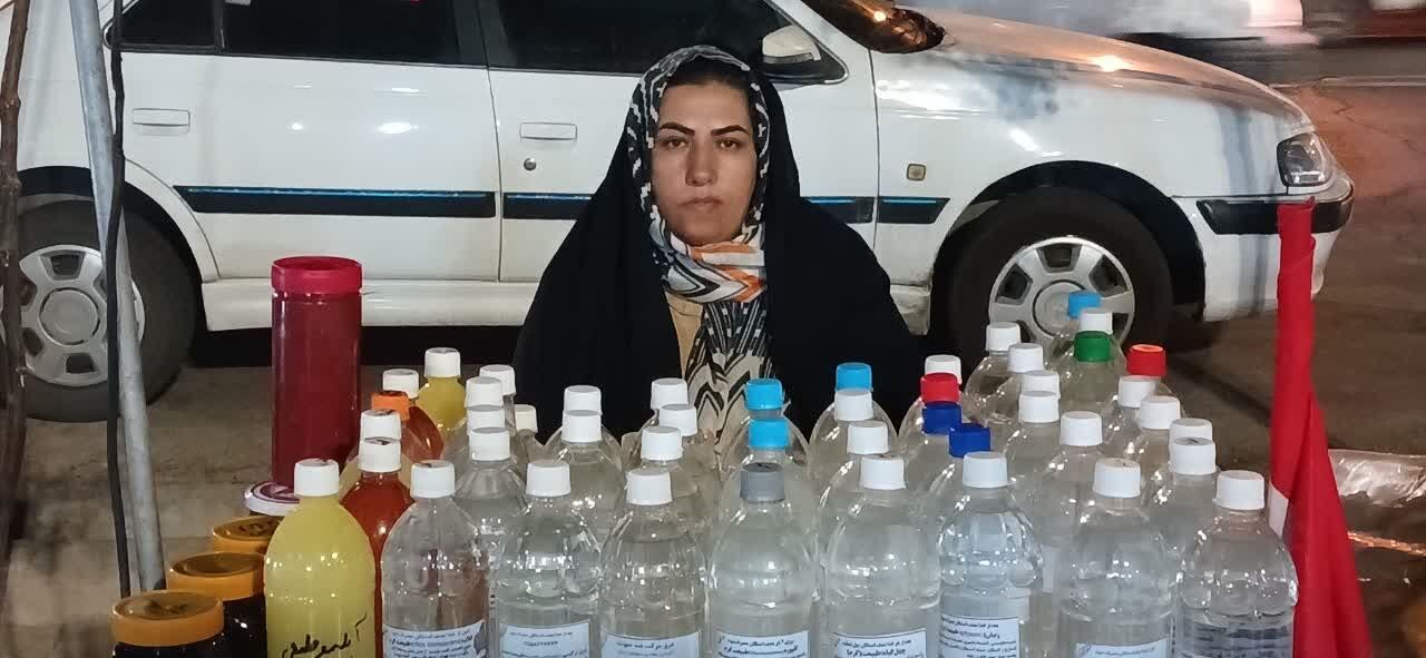 بانوی کارآفرین خراسان‌جنوبی؛ از یک نیچه کوچک تا رویای راه‌اندازی کارگاه عرقیات