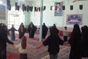 وقتی قصه و بازی، دختران مسجدی را پای قرآن نشاند