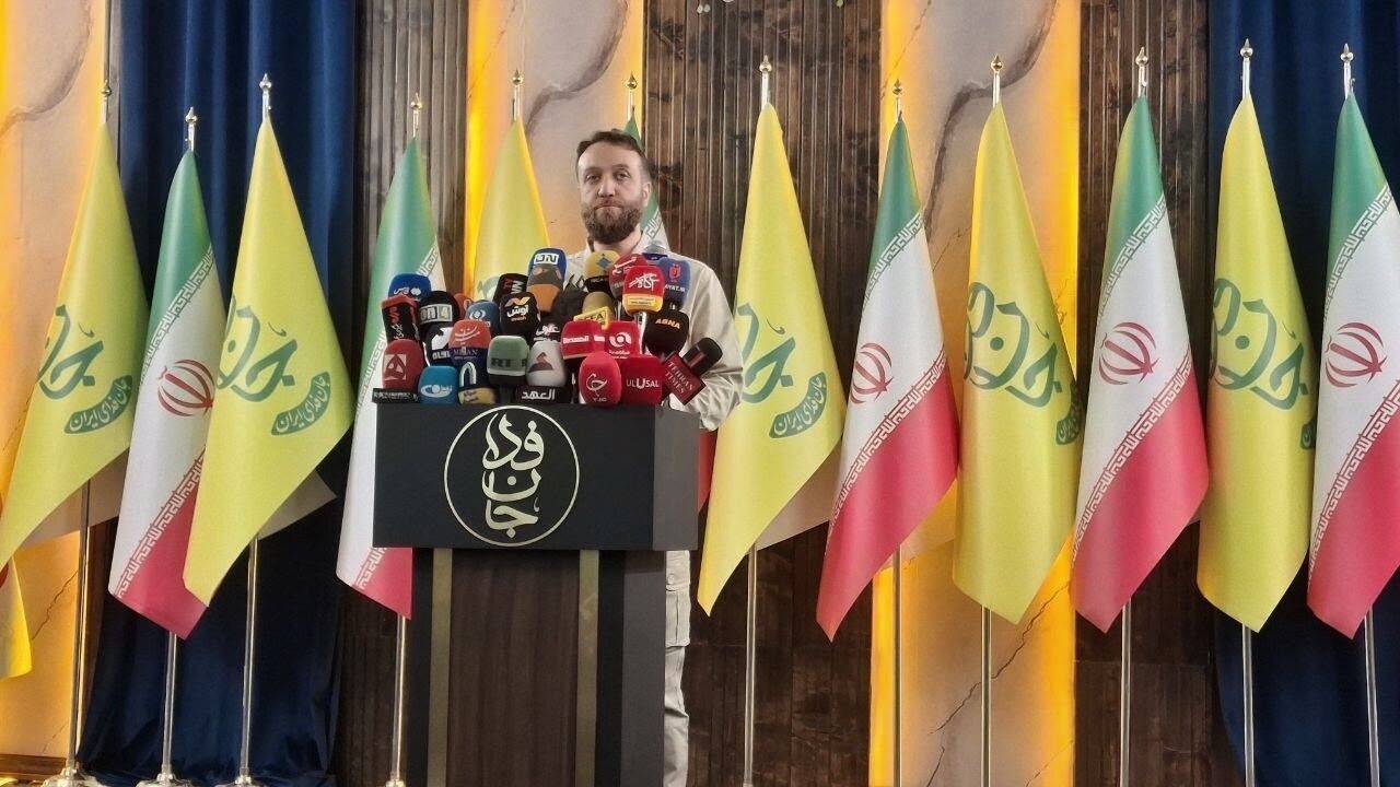 آغاز آموزش و ساماندهی ۱۰۰۰ گردان جان‌فدا/ «جان فدا» باید به حل مسائل کشور منجر شود
