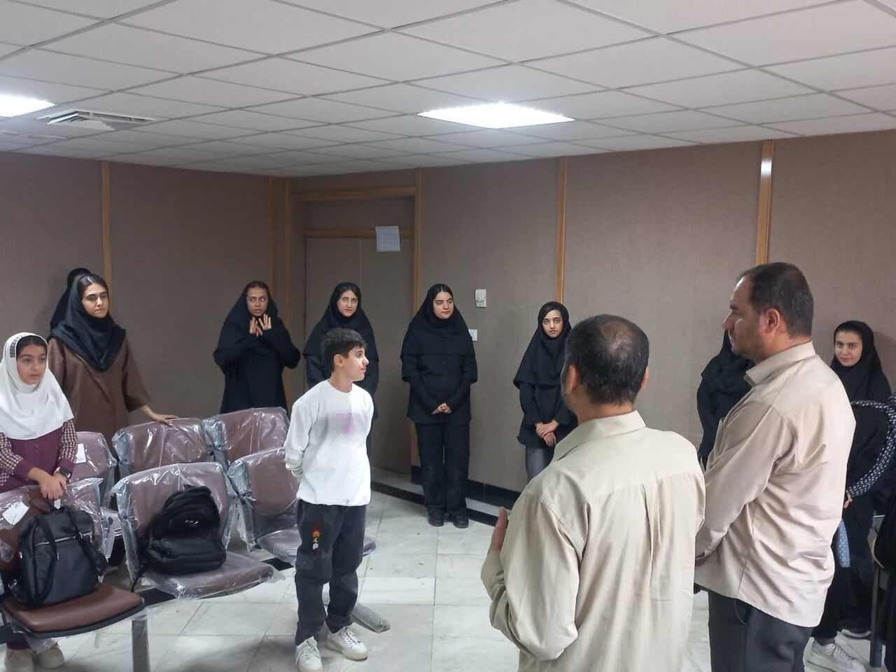 «دختران میناب» حاصل دو ماه آموزش تئاتر اعضای کانون‌های مساجد سنندج