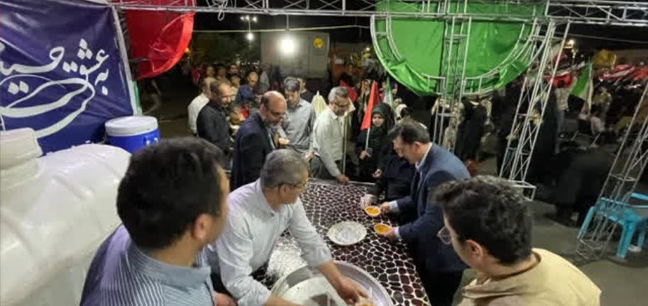 حمایت از ۲۶ هزار دانشآموز نیازمند در سطح استان/توزیع ۵۰۰ پرس غذا همزمان با ۲۰۰امین سب تجمع