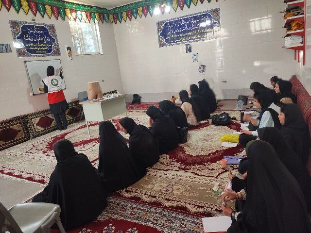 از آتل‌بندی تا احیای قلبی؛ بانوان مسجدی روستای خلف طاحونه امداد و کمک‌های اولیه آموختند