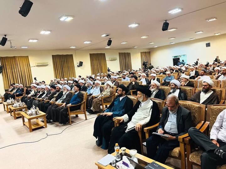 سنت های اصیل حوزه احیا شود