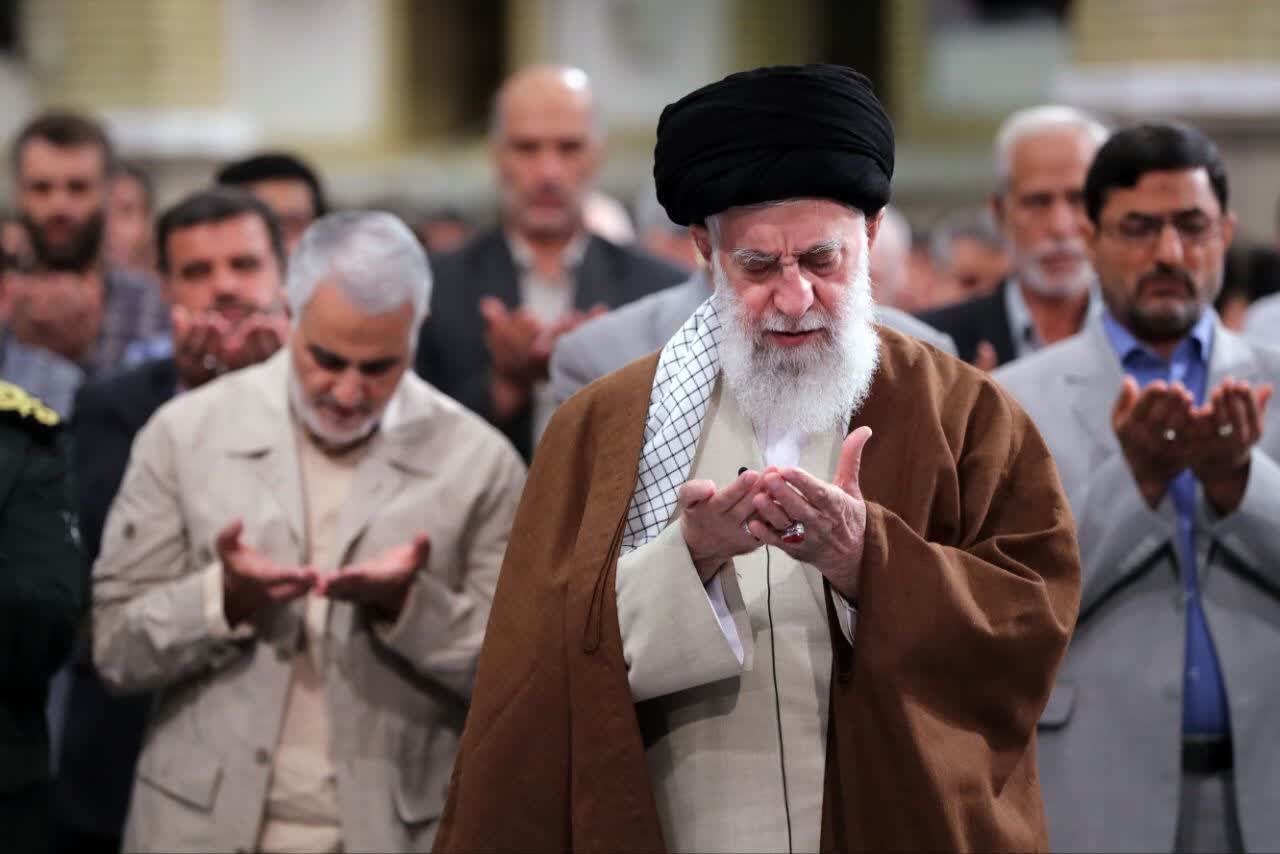 ۳۸ سال خدمت در بیت رهبری؛ پایان عهد شهید ثقفی‌فر در کنار قائد شهید امت