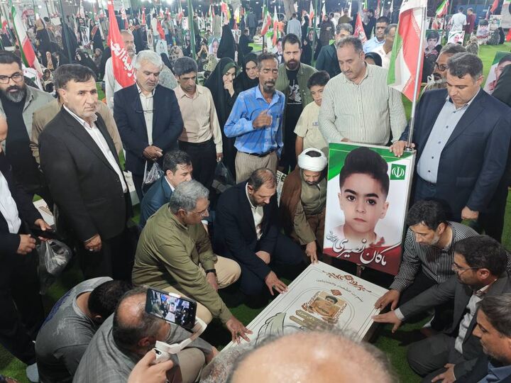 پیگیری مطالبات خانواده شهدا، اولویت تعهد مدیریتی است/ گلزارهای شهدا کانون ترویج فرهنگ ایثار