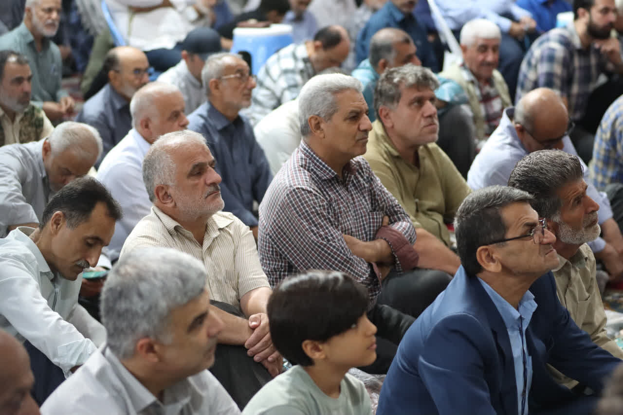 دشمن با «ایران قوی» به بن‌بست رسیده است/ لزوم پیوند مسجد و مدرسه برای تربیت نسل انقلابی