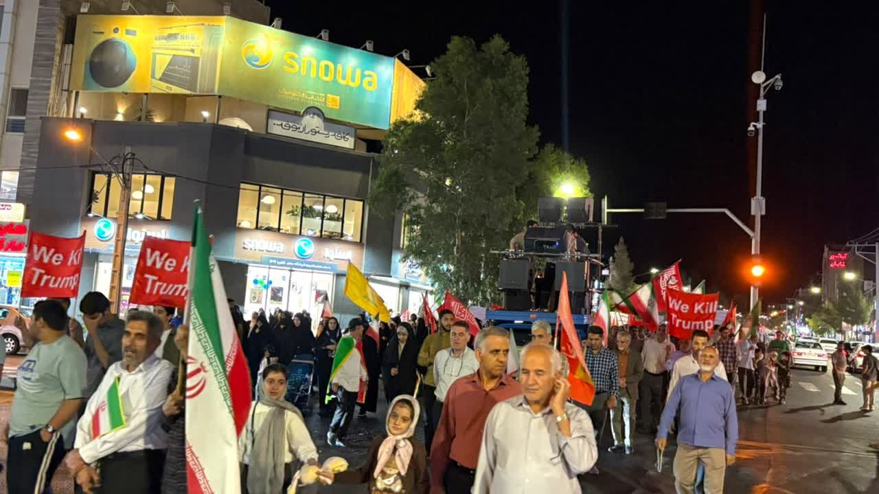 ۲۰۲ شب ایستادگی یک خیاط بیرجندی؛ عهدی برای خونخواهی رهبر شهید