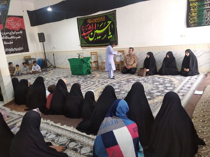 بازدید سرپرست ستاد کانون‌های مساجد سیستان و بلوچستان از کلاس‌های اوقات فراغت شهرستان مرزی هیرمند