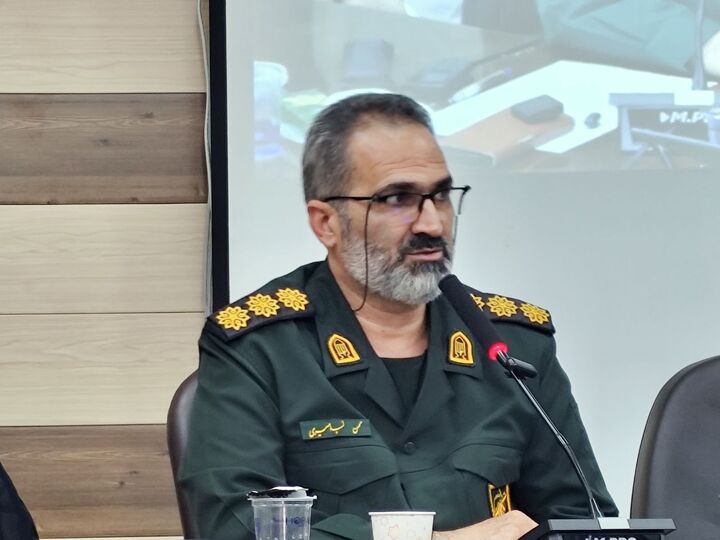 جبهه خدمت، سنگر مسئولان برای تقویت امید و اعتماد است