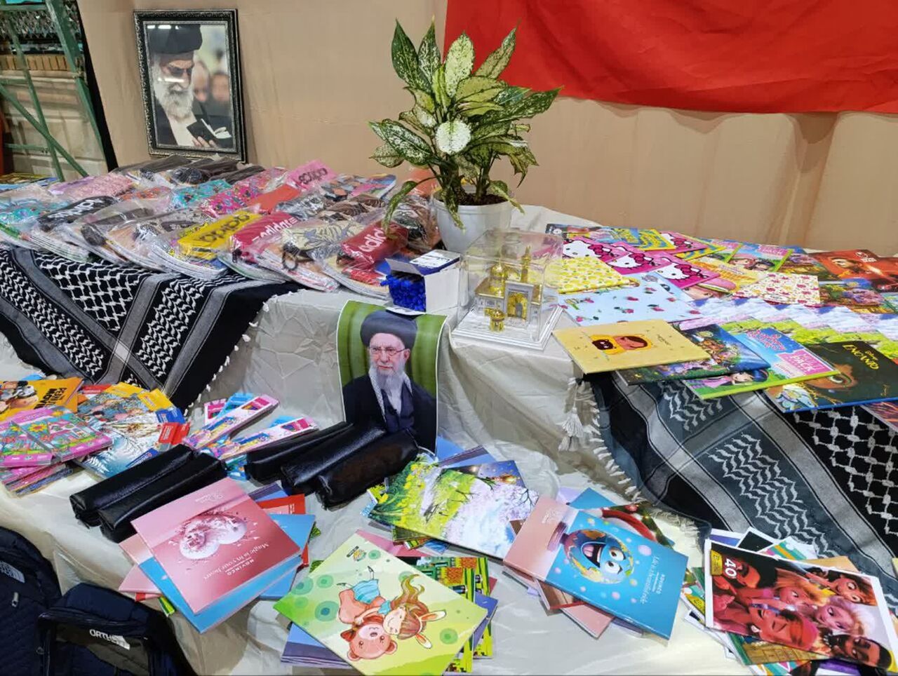 از تهیه جهیزیه برای زوج روشندل تا جشن مهر میناب