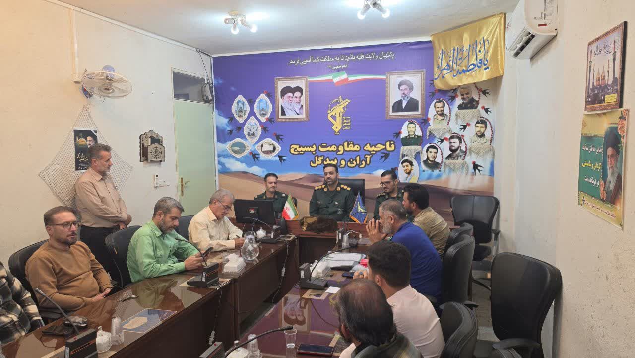 اجرای ۷۰۰ عنوان برنامه با شعار «لبیک یا خامنه‌ای»؛ از رژه اقتدار جانفدایان تا روایت‌گری نسل‌های دفاع مقدس