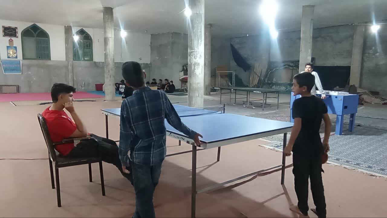 برگزاری اردوی فرهنگی قرآنی شبی در مسجد جامع در روستای محمدآباد ابوزیدآباد