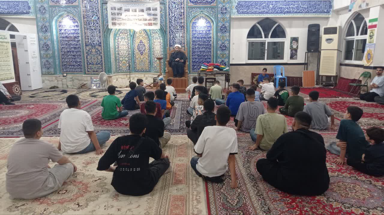 مسجد با کارکرد هنری و فرهنگی خودبهخود باز میماند