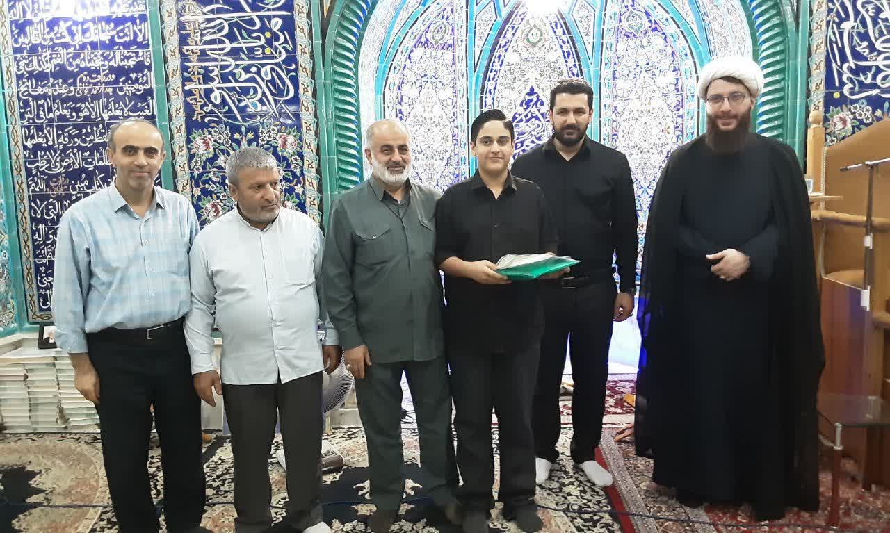 مسجد با کارکرد هنری و فرهنگی خودبهخود باز میماند