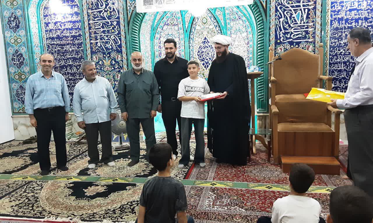 مسجد با کارکرد هنری و فرهنگی خودبه‌خود باز می‌ماند
