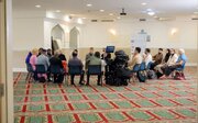 ترس‌ها کم‌کم فرو می‌ریزند/ نقش «درهای باز مساجد» در دوستی با بریتانیایی‌ها