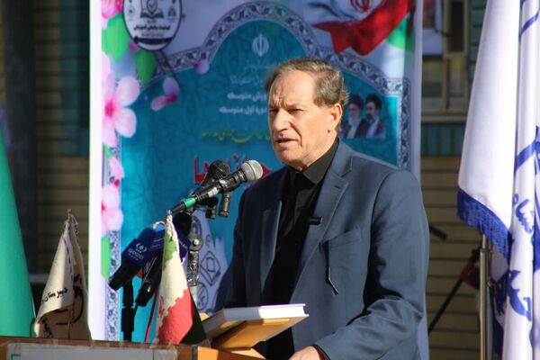 آینده ایران از کلاس‌های درس ساخته می‌شود/ دانش‌آموزان سرمایه‌های اصلی کشورند