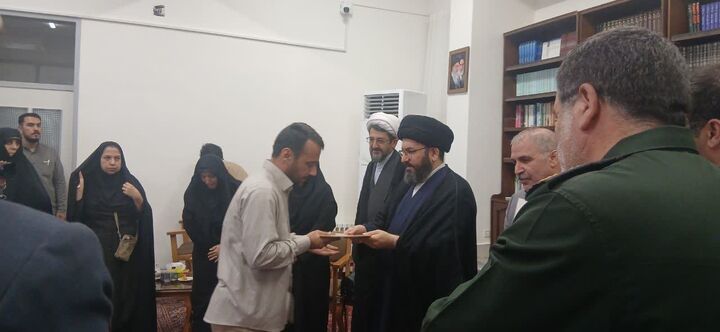 حکم عضویت مدیر ستاد کانون‌های مساجد استان زنجان در شورای فرهنگ عمومی استان زنجان اعطا شد