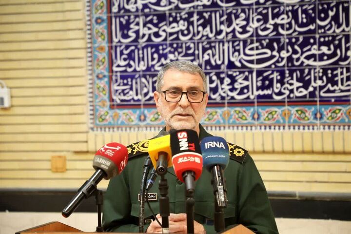 سردار حسینی: دشمن در عرصه جنگ و مذاکره ناکام مانده است
