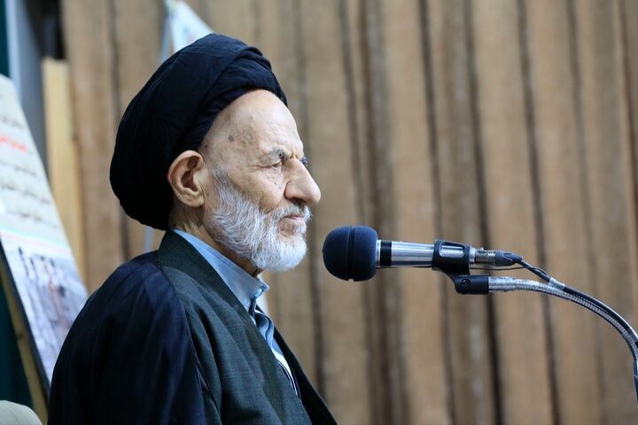 اقتدار امروز ایران ثمره ایستادگی نیروهای مسلح است