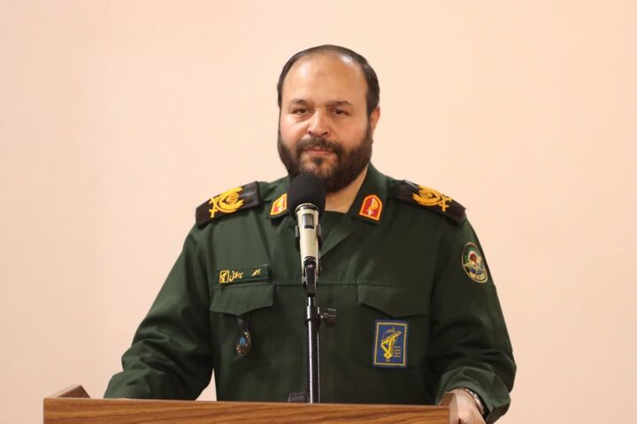 پیشکسوتان دفاع مقدس مکتب مقاومت را به نسل امروز پیوند زدند / پیروزی در نبرد کنونی قطعی است