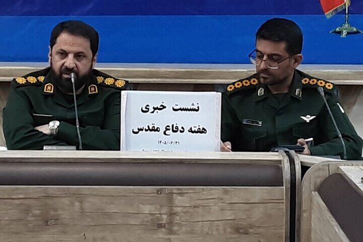 روایت دفاع مقدس در مساجد شیراز دنبال می‌شود