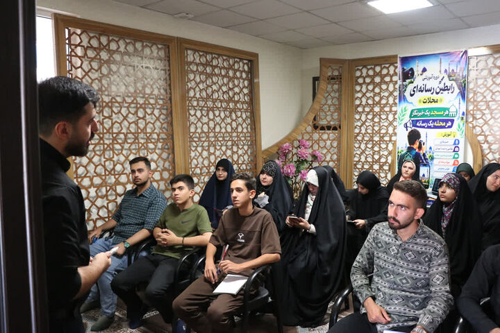 رابطین رسانه‌ای محلات، روایت تصویری از مسجد را تمرین کردند