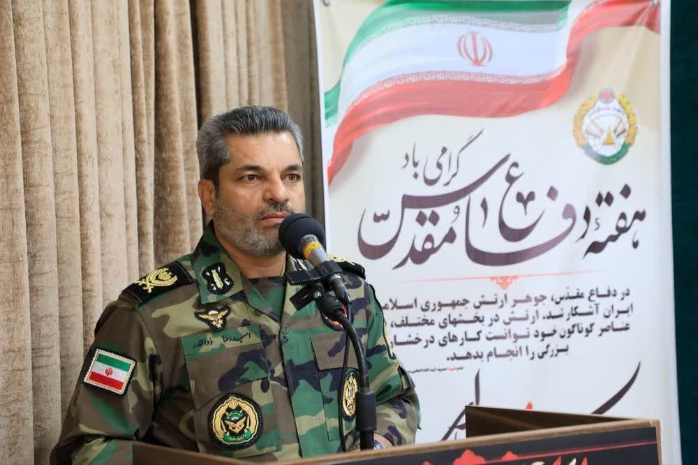 نیروهای مسلح در هر شرایطی آماده دفاع از ایران اسلامی هستند