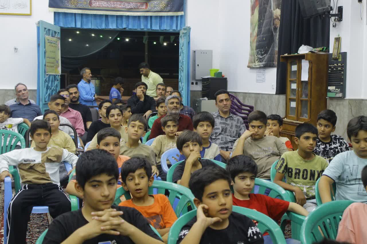 اختتامیه برنامه‌های تابستانی کانون مسجد امام هادی(ع) آران و بیدگل برگزار شد