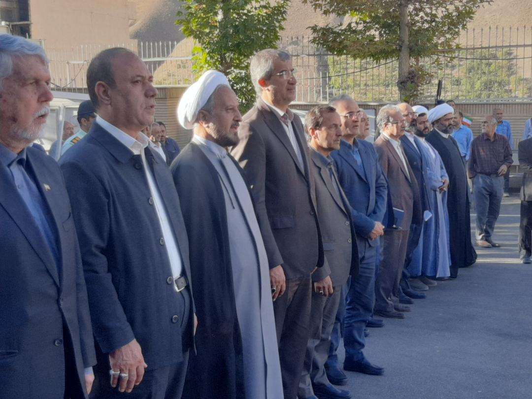 زنگ مدرسه در کشار علیا به صدا درآمد؛ روایت وزیر فرهنگ از «ایران آینده» در کلاس‌های روستایی