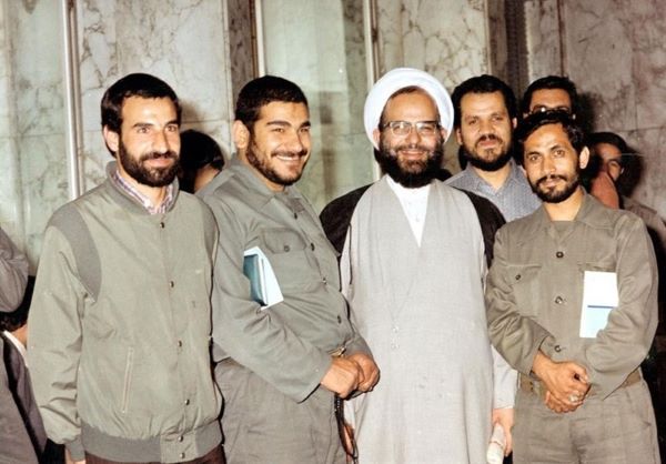 روایت مجاهدتهای شهید محلاتی در دفاع مقدس؛ از مبارزه با رژیم پهلوی تا دفاع از انقلاب
