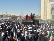 پیکر آیت‌الله شبیری زنجانی وارد حرم حضرت معصومه(س) شد